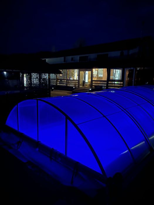 Cabana LA PADURE cu PiSCINA functionala si iarna !