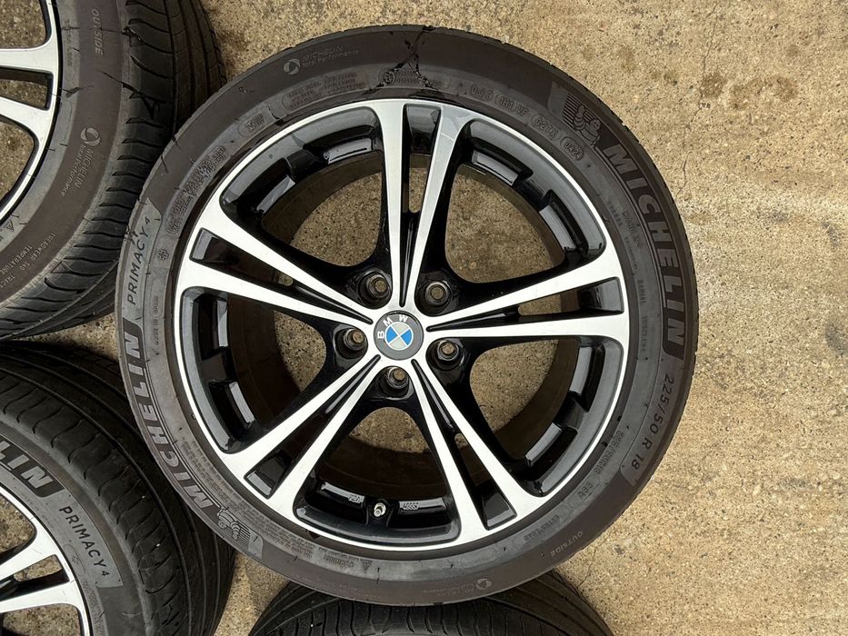 Jante Bmw Serie 3 4 5/225 50 18/Michelin/Dot 23/BI color