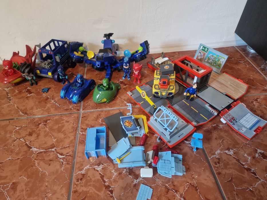 Vand jucarii ieftine