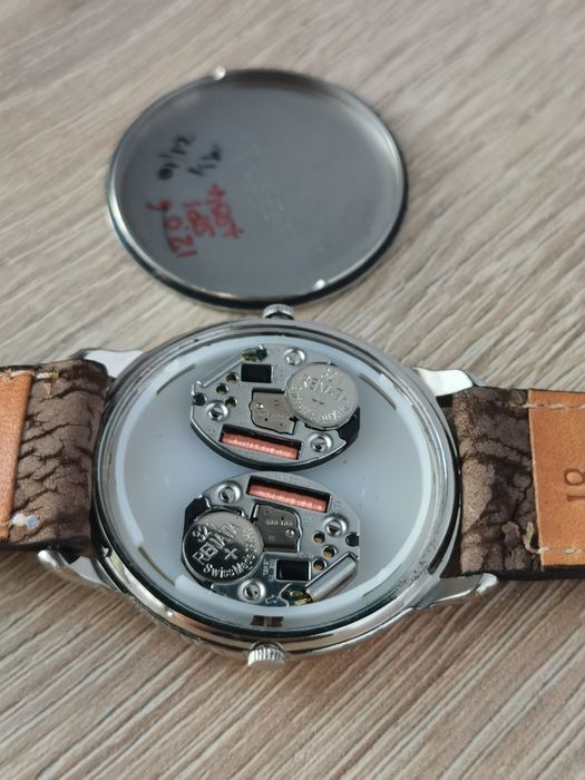 Ceas Leica dual time rar foto