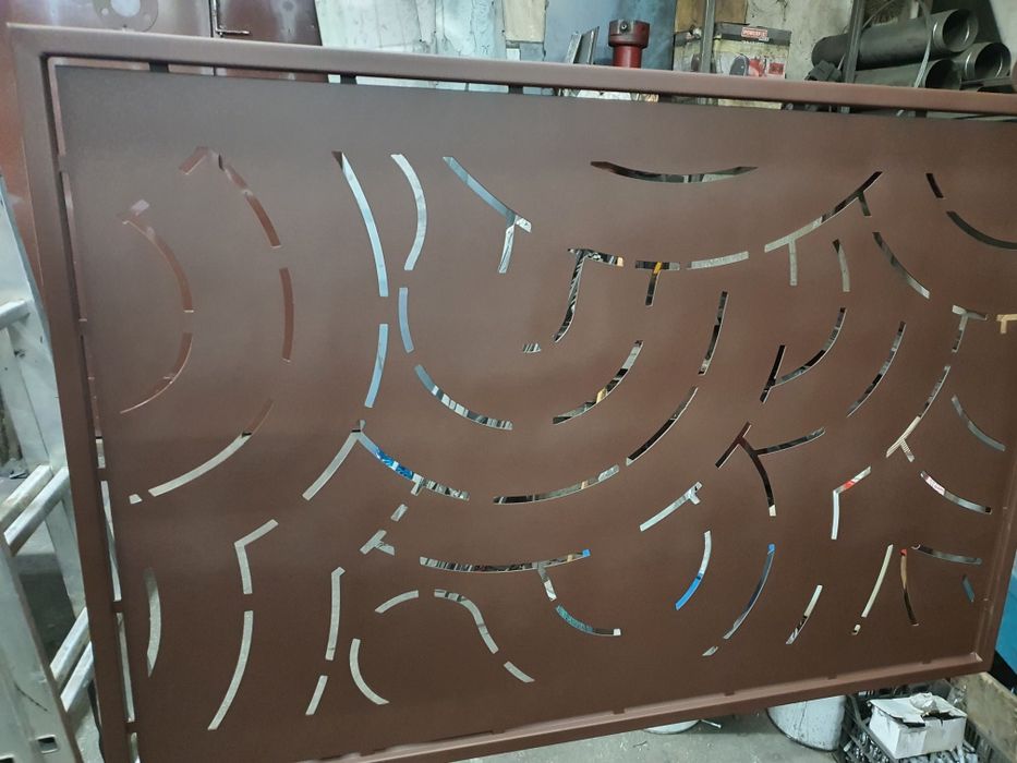 Porti si garduri tabla decupata Cnc– tabla traforata