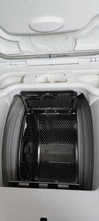 Vând mașina de spălat Electrolux cu încărcare verticala