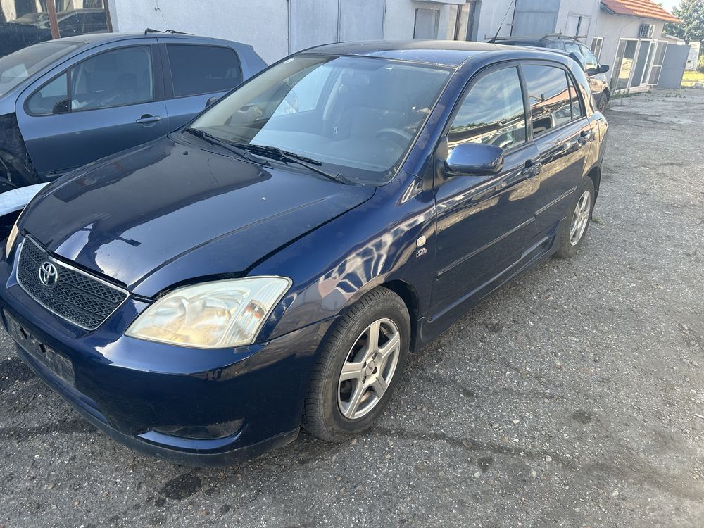 Toyota Corolla 2.0 D4D 110кс. 2003г. - НА ЧАСТИ