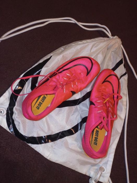 Шпайлове Nike за спринт