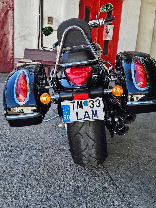 Motocicleta VZR1800 ( M109R )