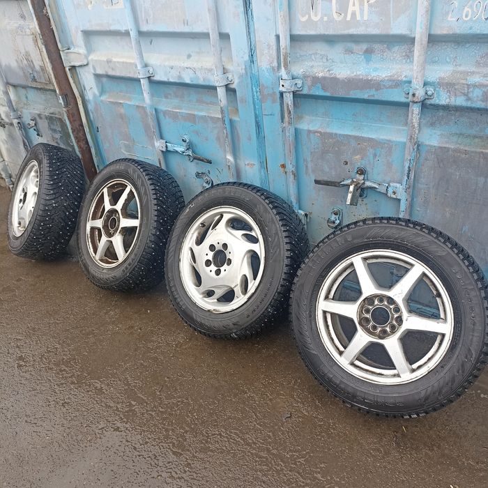 Мерс 124 шины зимний 205/65/16