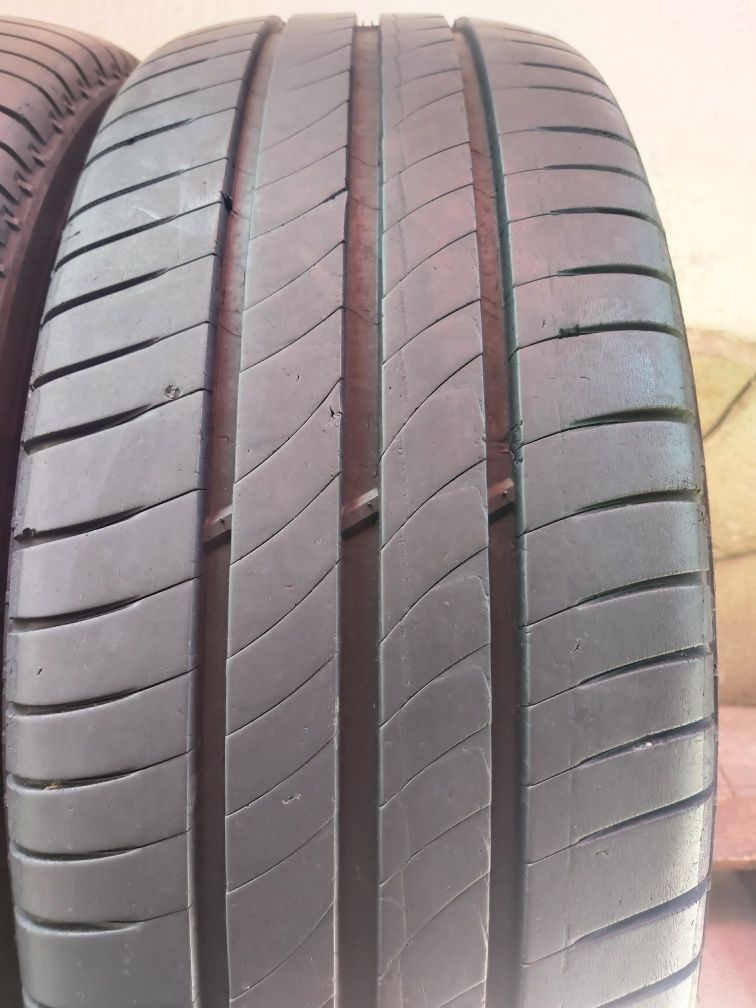 225 65 16C Michelin