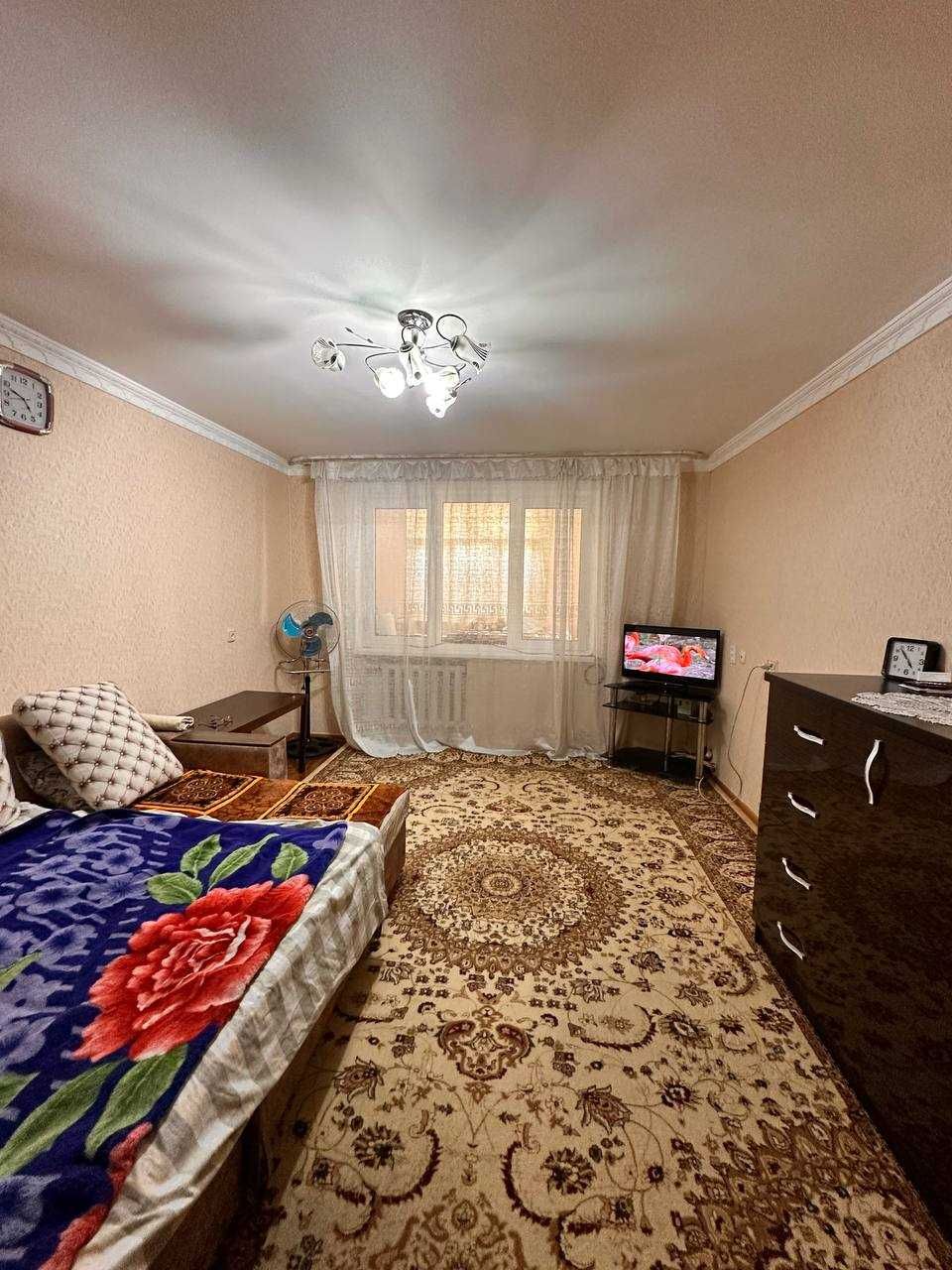 Очень срочно 2 комнатная  квартира