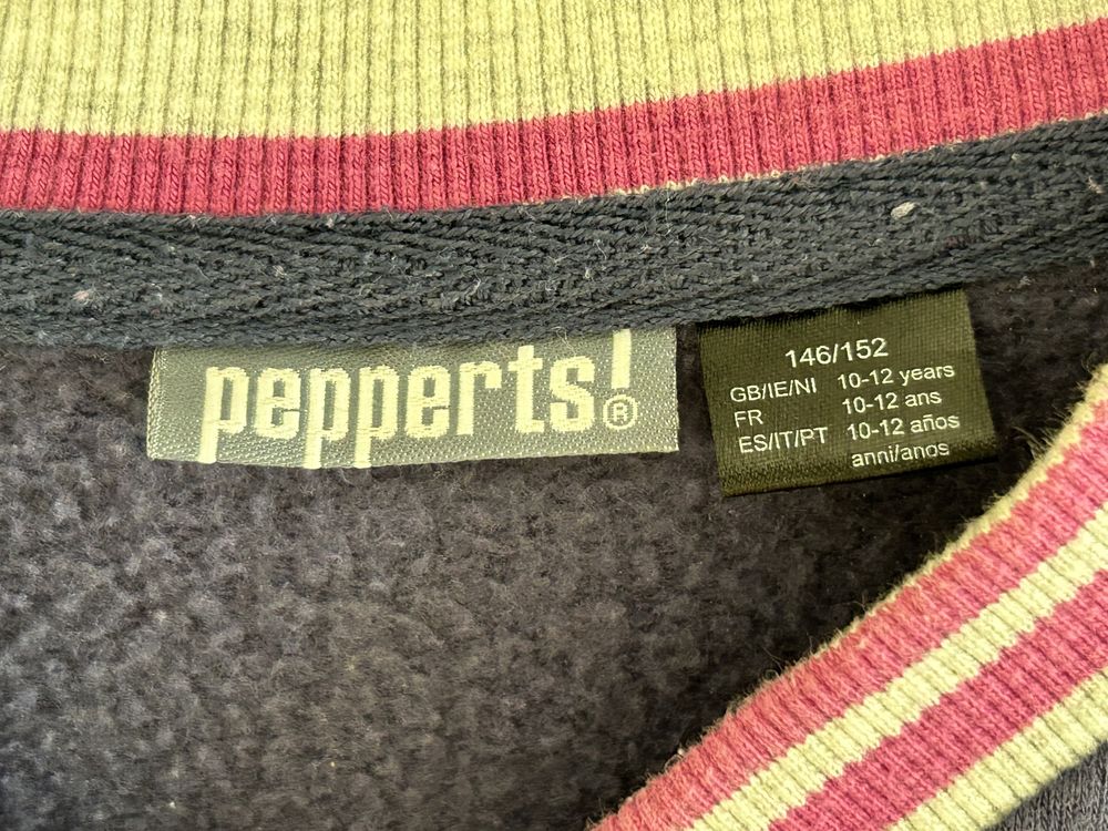 Продавам дреха с дълъг ръкав Pepperts