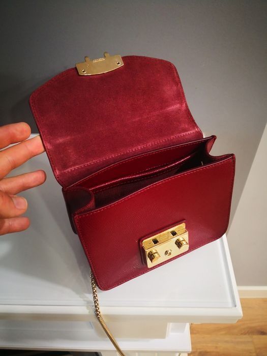 Дамски чанти, Furla, Jack wolfskin, Roxy.