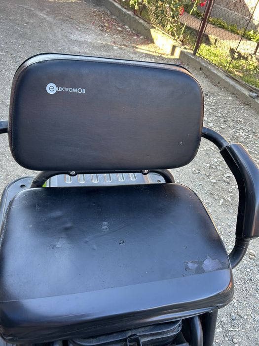 Tricicleta electrica elektroMOB