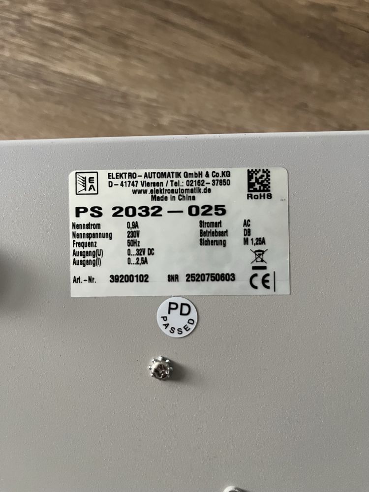 Sursa de laborator (32 V 2.5 a)
