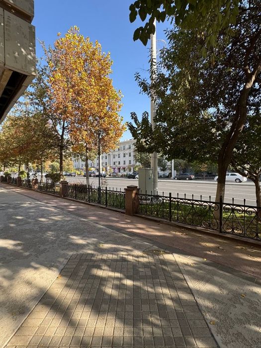 Продаётся коммерческое помещение Офис Ор-р Нукус быв.Бутик гламур