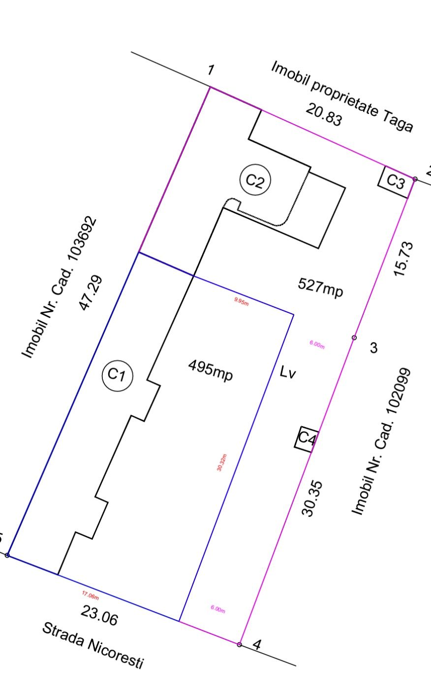 2 Case, 336 mp construiti si 1100 mp teren , pozitie centrala in Tecuc