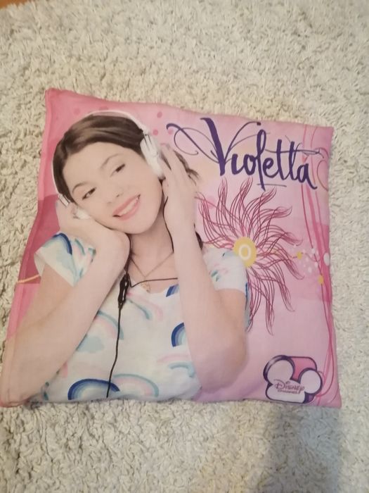 Perna cu Violetta