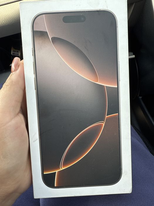 Продам iPhone 16pro max 256Гб