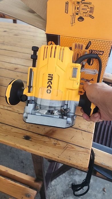 Фрезер Ingco Rt 12008