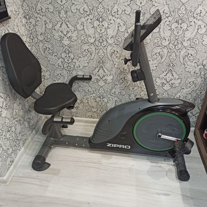 Велоергометър с 8 скорости