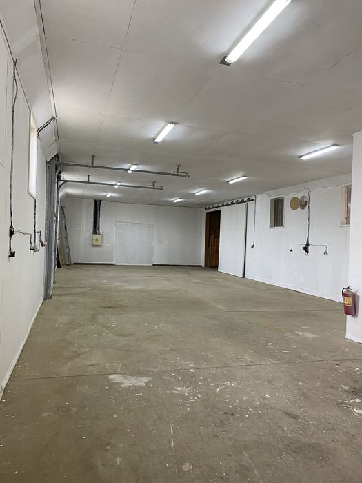 Hala chirie  | mai multe dimensiuni| 300mp |225mp |100 mp |