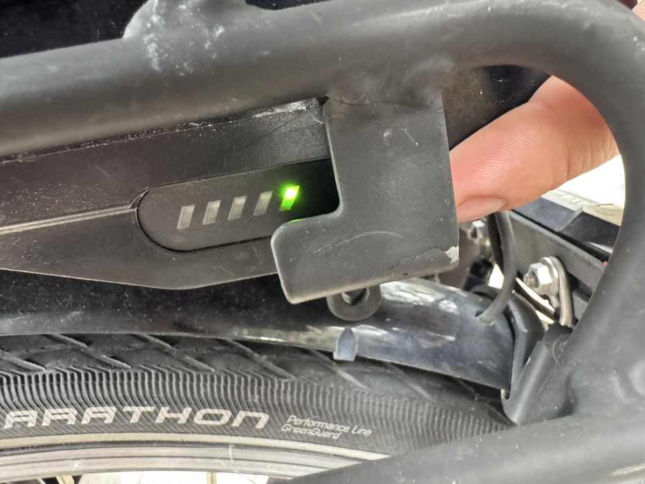 Vand Bicicleta  Hercules Dama 28^ cu motor Bosch