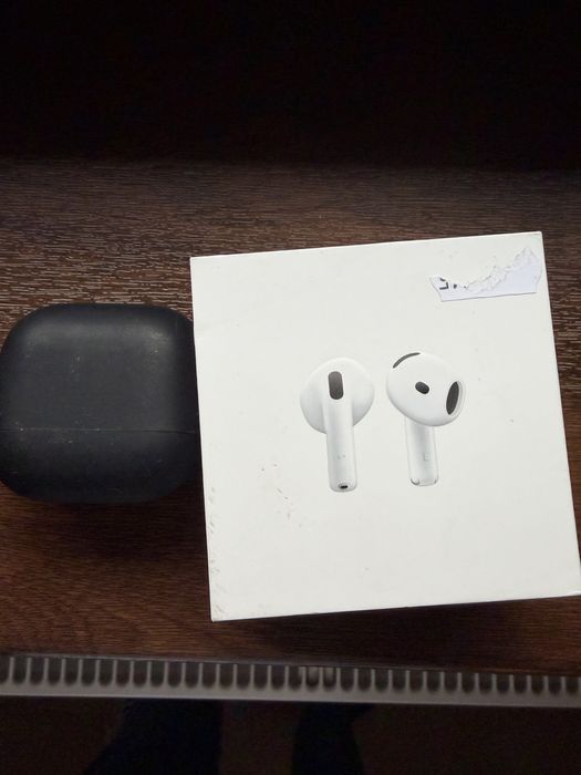 OFERTA//OFERTA VAND casti ipods 4