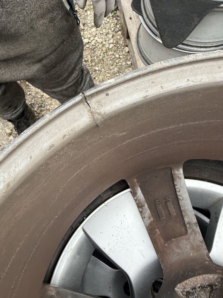 1бр Джанта 19'' с драскотини пукнато Rotor Audi 5х112 8,5j et35 брой