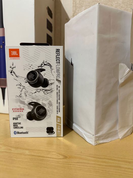 Безжични слушалки JBL - Reflect Flow Pro