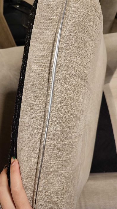 Фотьойл / кресло с дървени крака