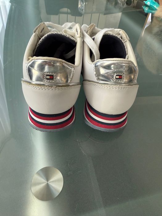 Adidași sport tommy