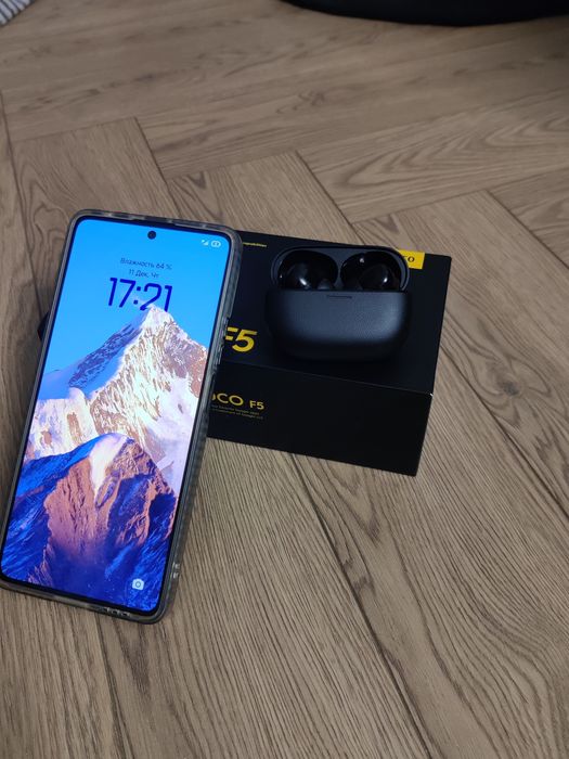 Обмен или продам Качественный Телефон и наушники