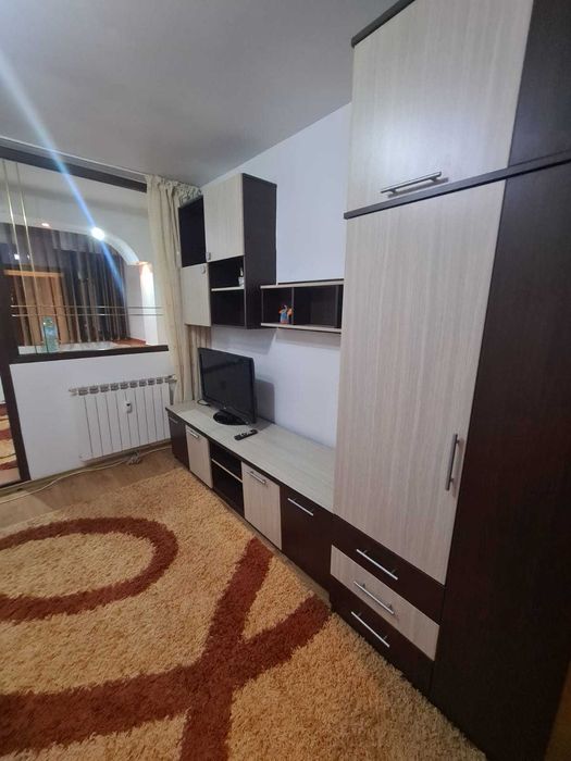 Inchiriez garsoniera 35 mp, Complex Vechi , Brazada lui Novac