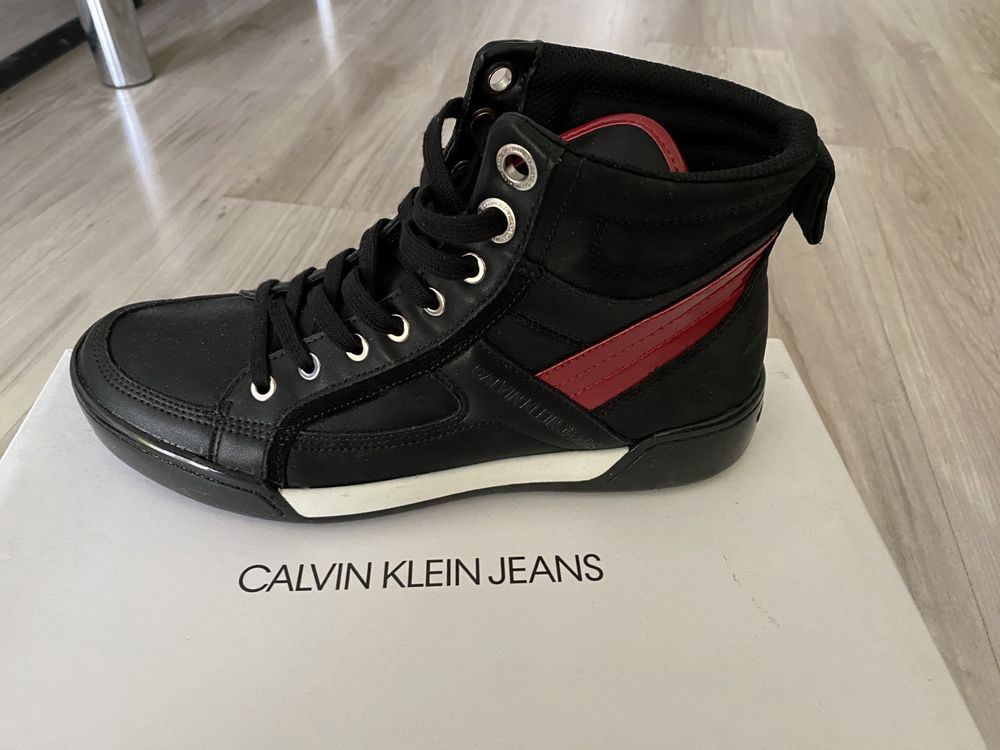 Дамски кецове Calvin Klein 39