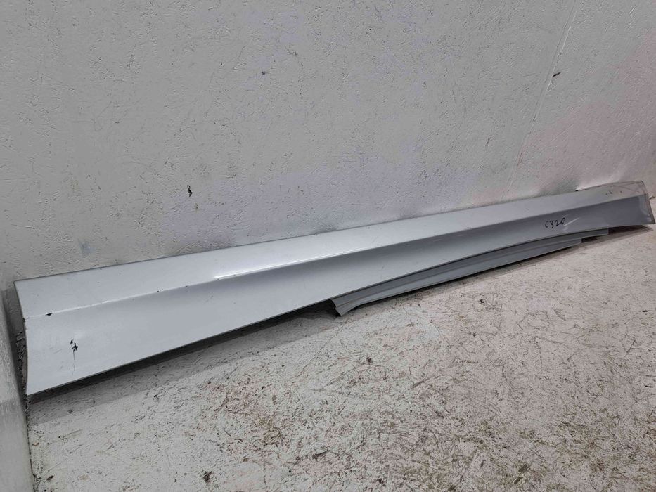 Prag lateral stanga Bmw 1 (E81, E87) [Fabr 2004-2010] 7183233