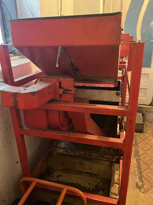 Presă ulei la pachet cu selector