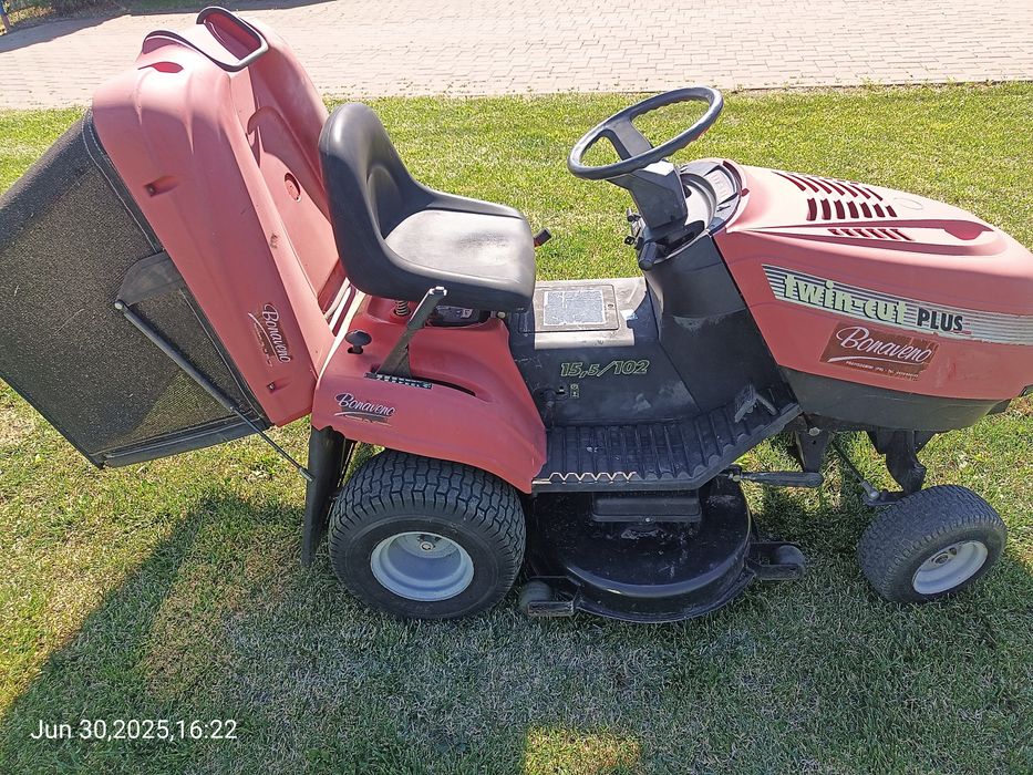 Tractors gazon impecabil