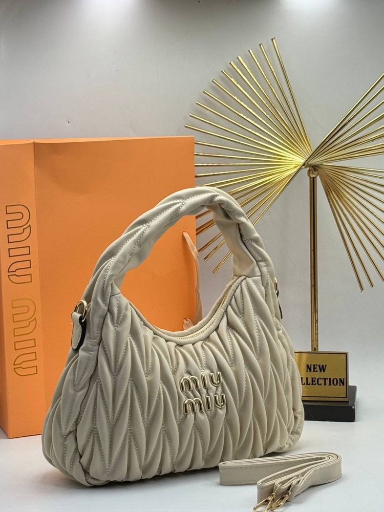 Дамска чанта Miu Miu