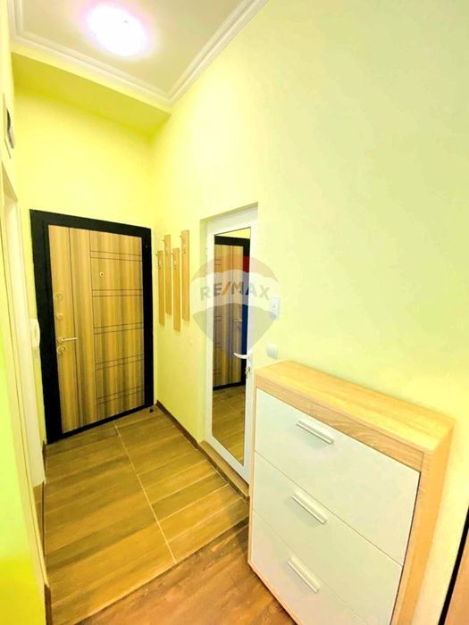 Дава се под наем Двустаен апартамент в Варна, Цветен квартал - 62 кв.м за 459 € - Снимка #9