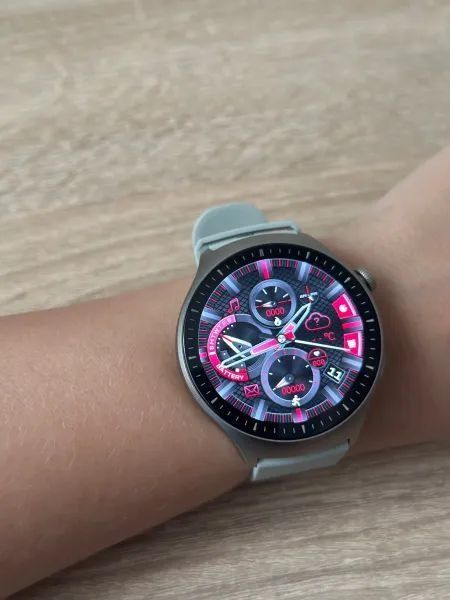 смарт часы HOWEAR Watch 4 Pro.