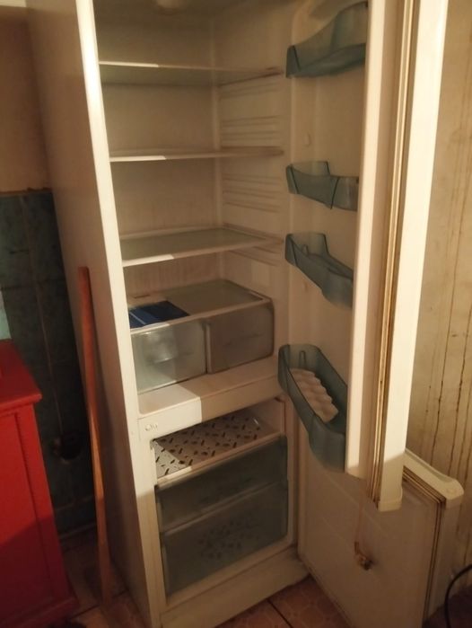 Продаётся холодильник