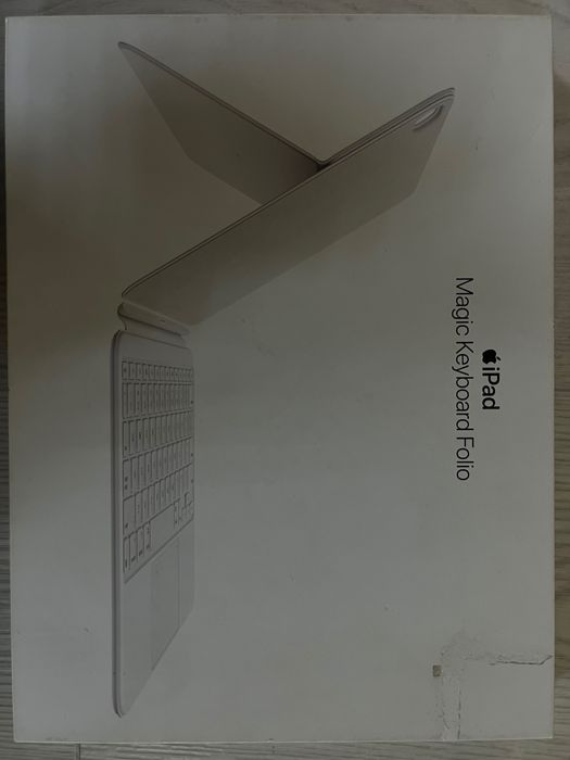 iPad Magic Keyboard Folio