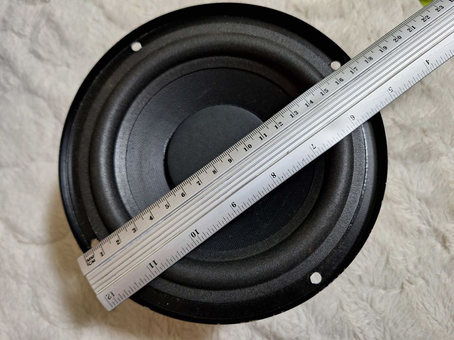 JVC Difuzor Subwoofer pereche 4 ohm 50-100W