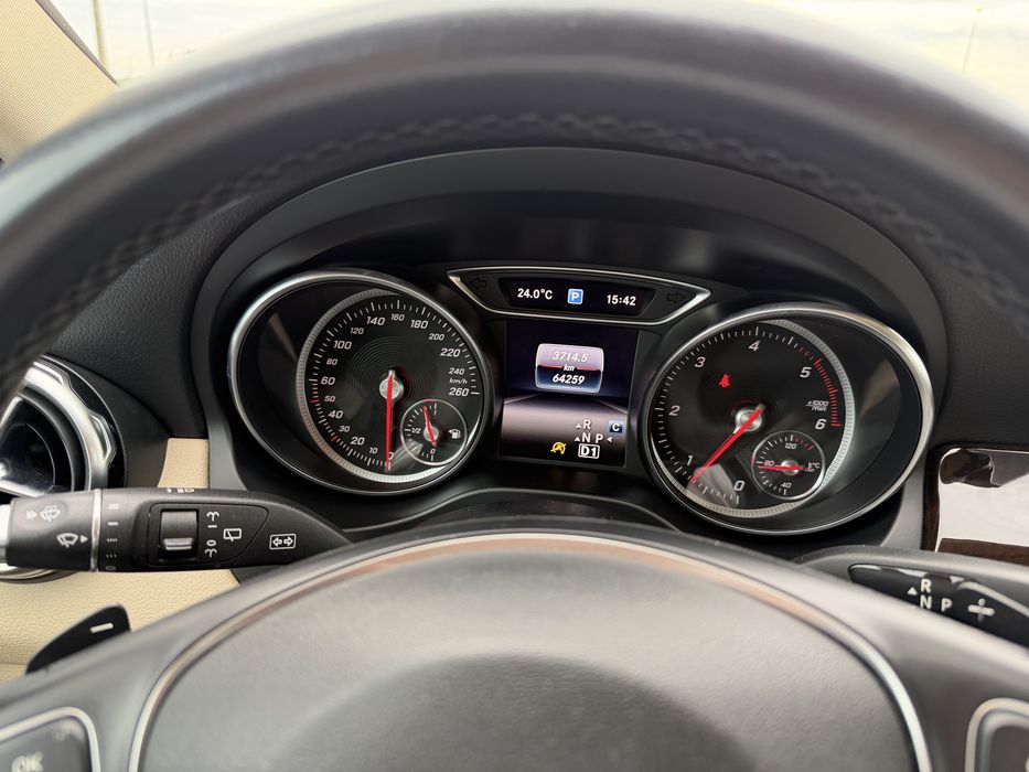 Mercedes GLA200d 4matic