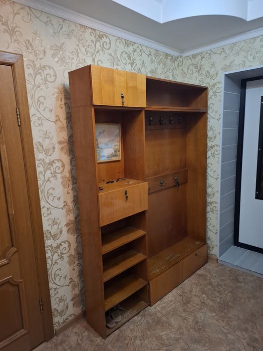 Шкаф для прихожей