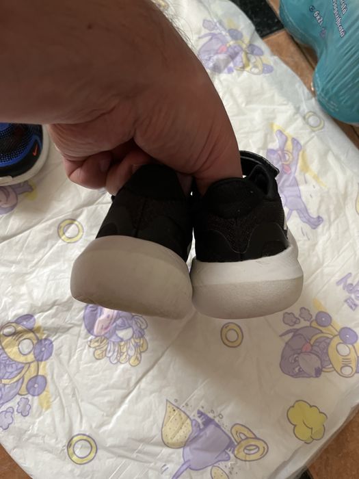 Adidas copii marimea 23