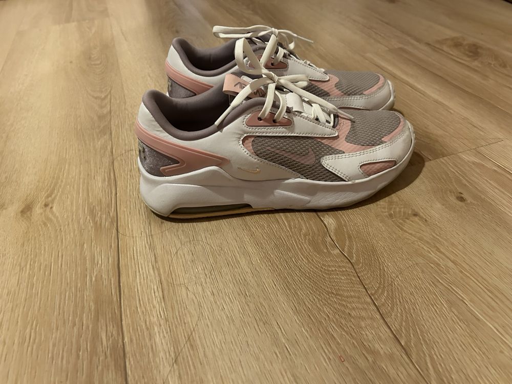 Маратонки nike air max