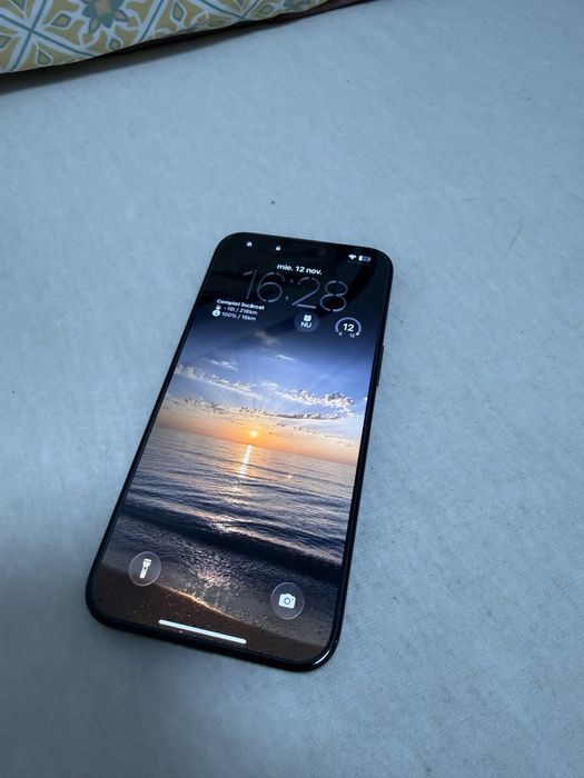 Vand iphone 15 pro max 256GB