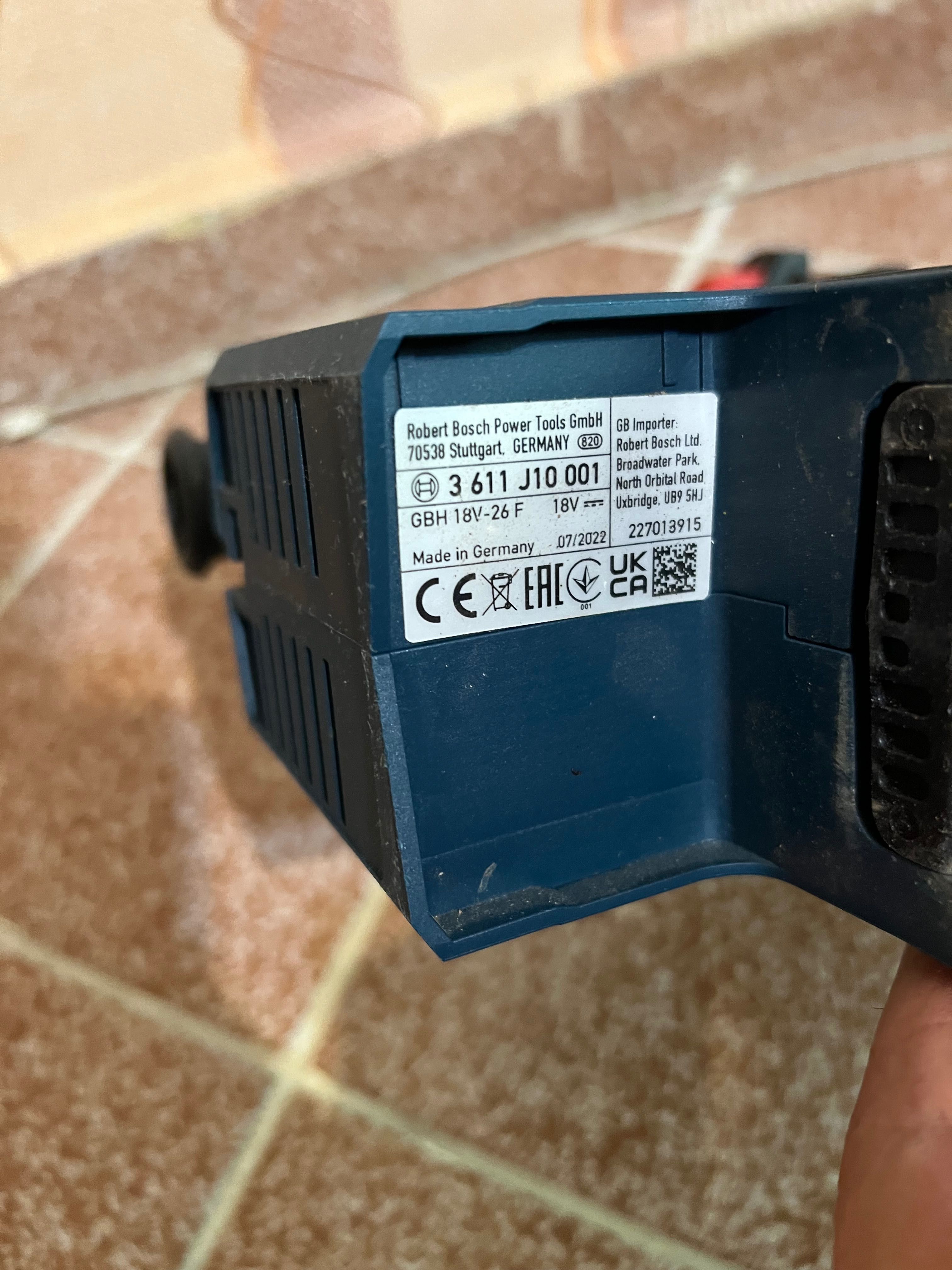 Нов-модел Бош BOSCH Professional GBH 18V-24 C, SDS , с 6А  батерия,