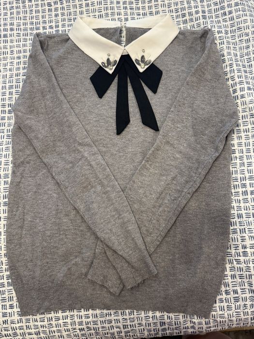 Маркови пуловери и блузони