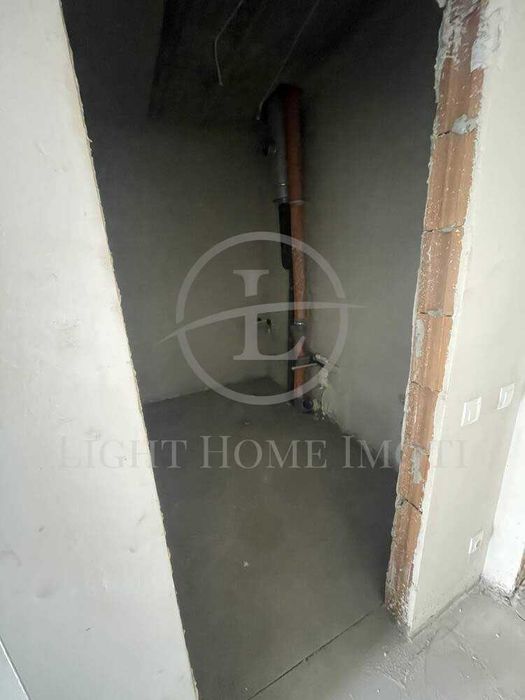 Продава се Тристаен апартамент в Пловдив, Христо Смирненски - 110 кв.м за 2550 €/кв.м - Снимка #6