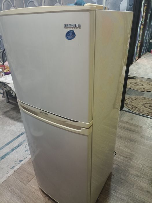 Холодильник Самсунг